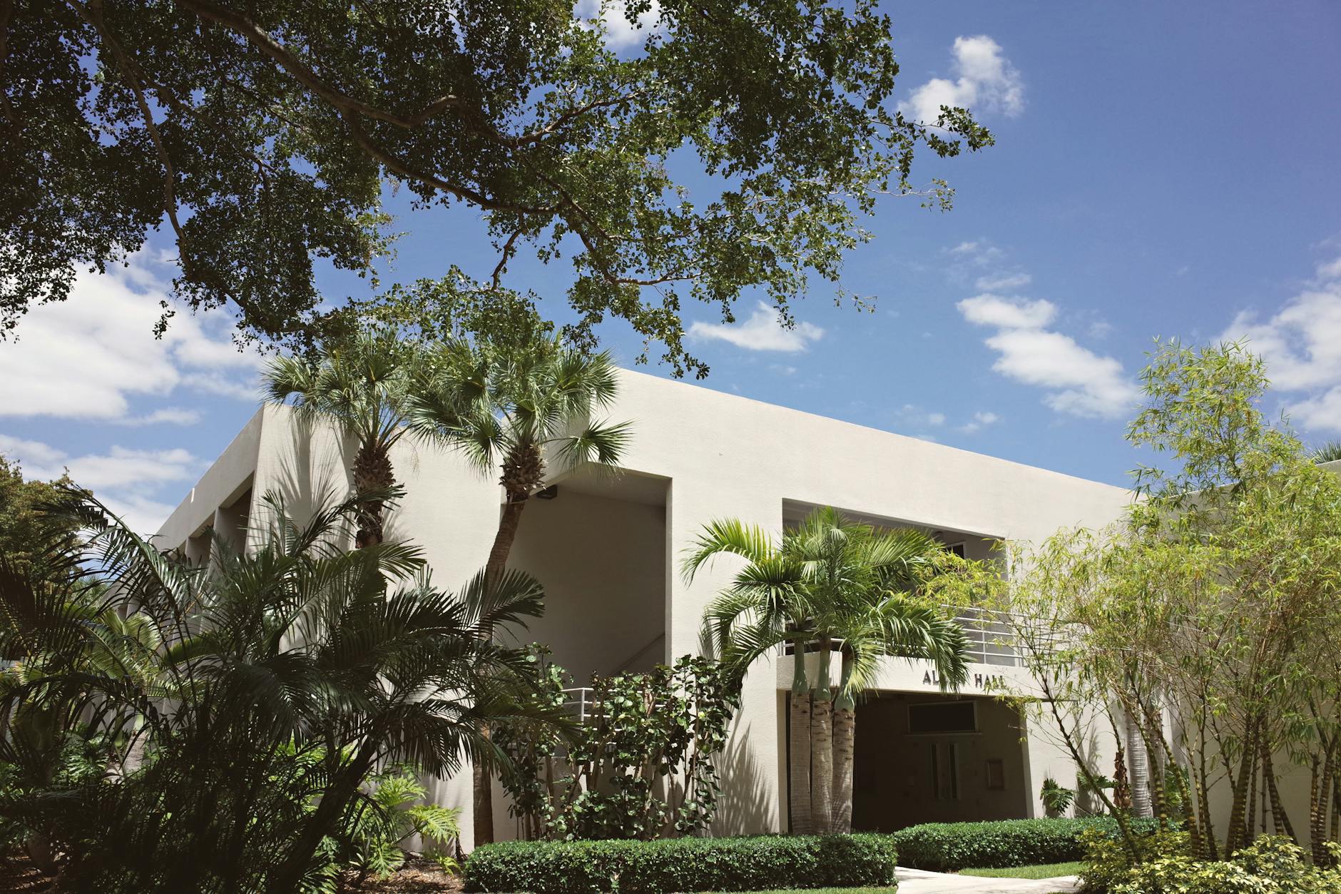 Miami walking tours of Coral Gables reveal Mediterranean Revival architecture