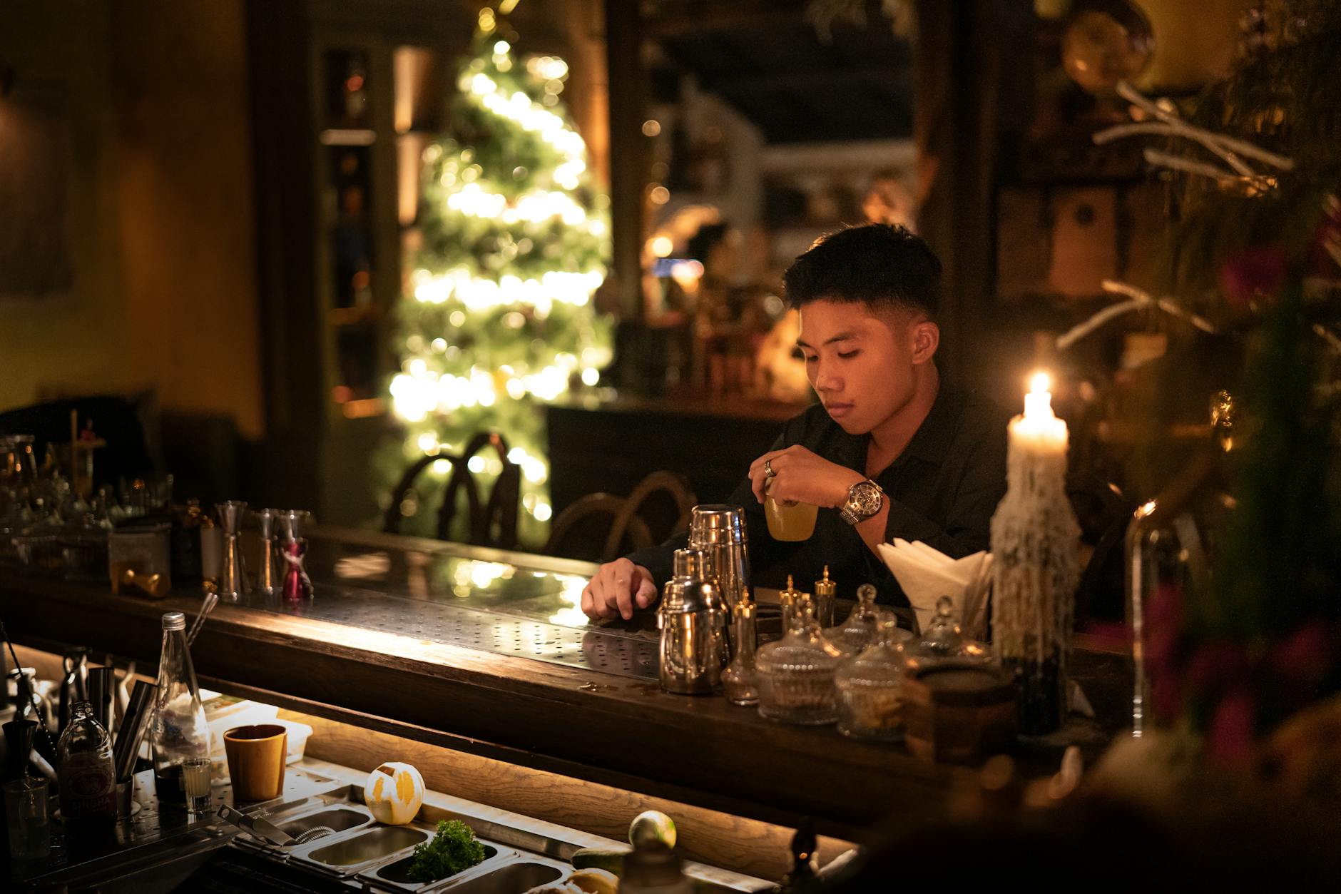speakeasy bars miami dim lounge candles