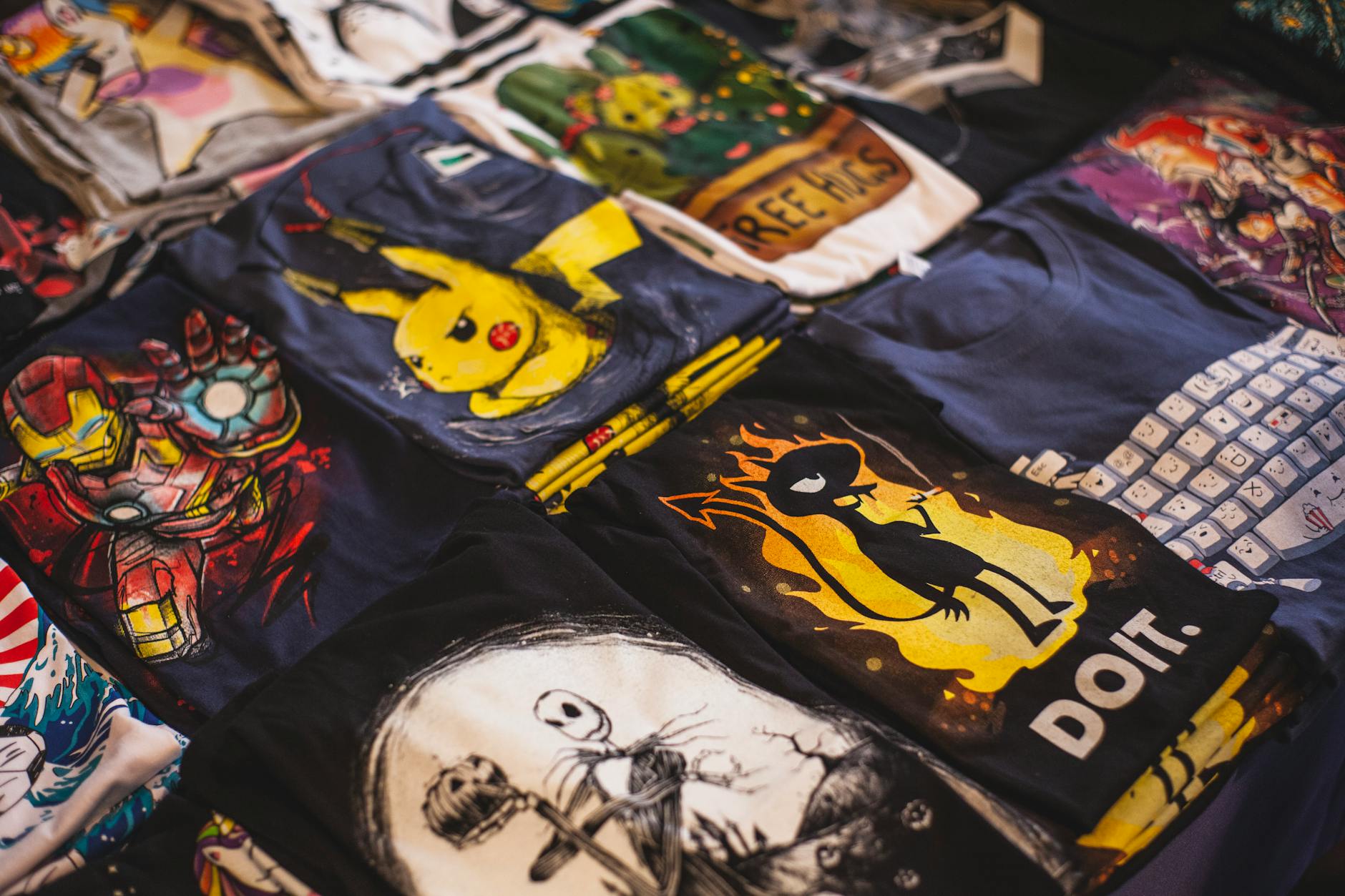 miami souvenirs graphic t-shirts