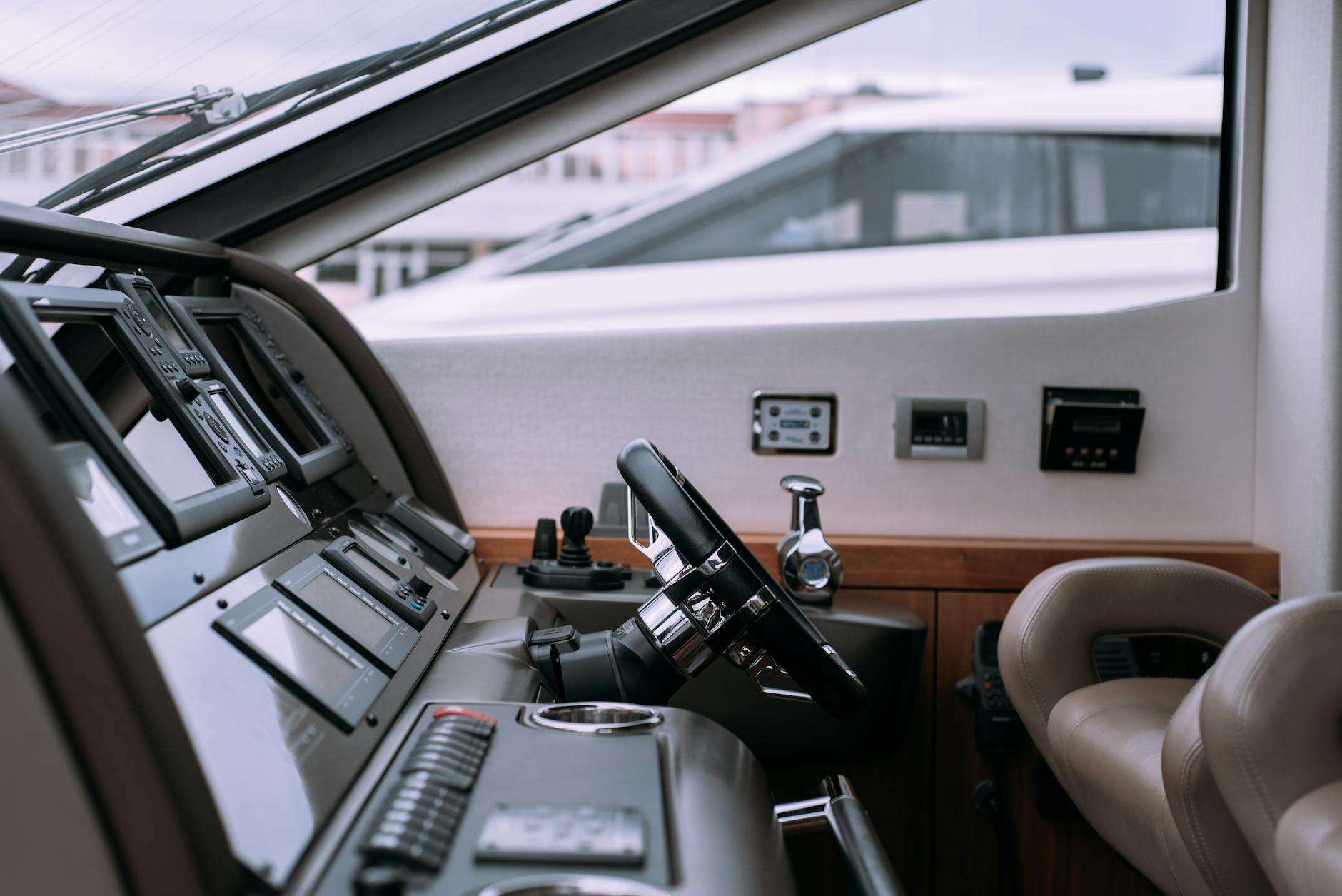 miami boat show yacht helm controls