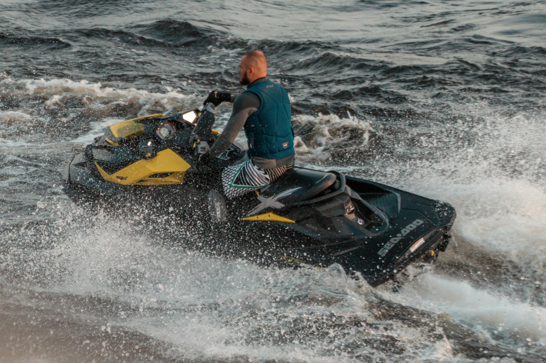 miami boat show jet ski watersport