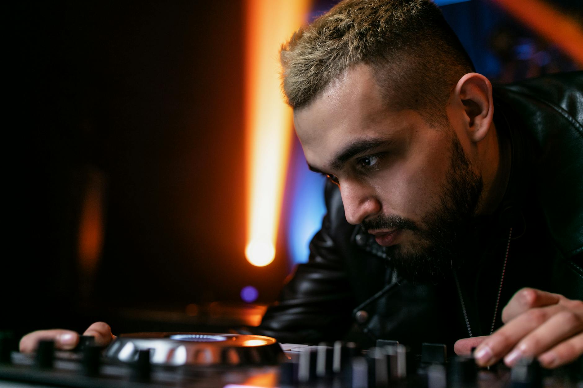 miami music week dj club techno
