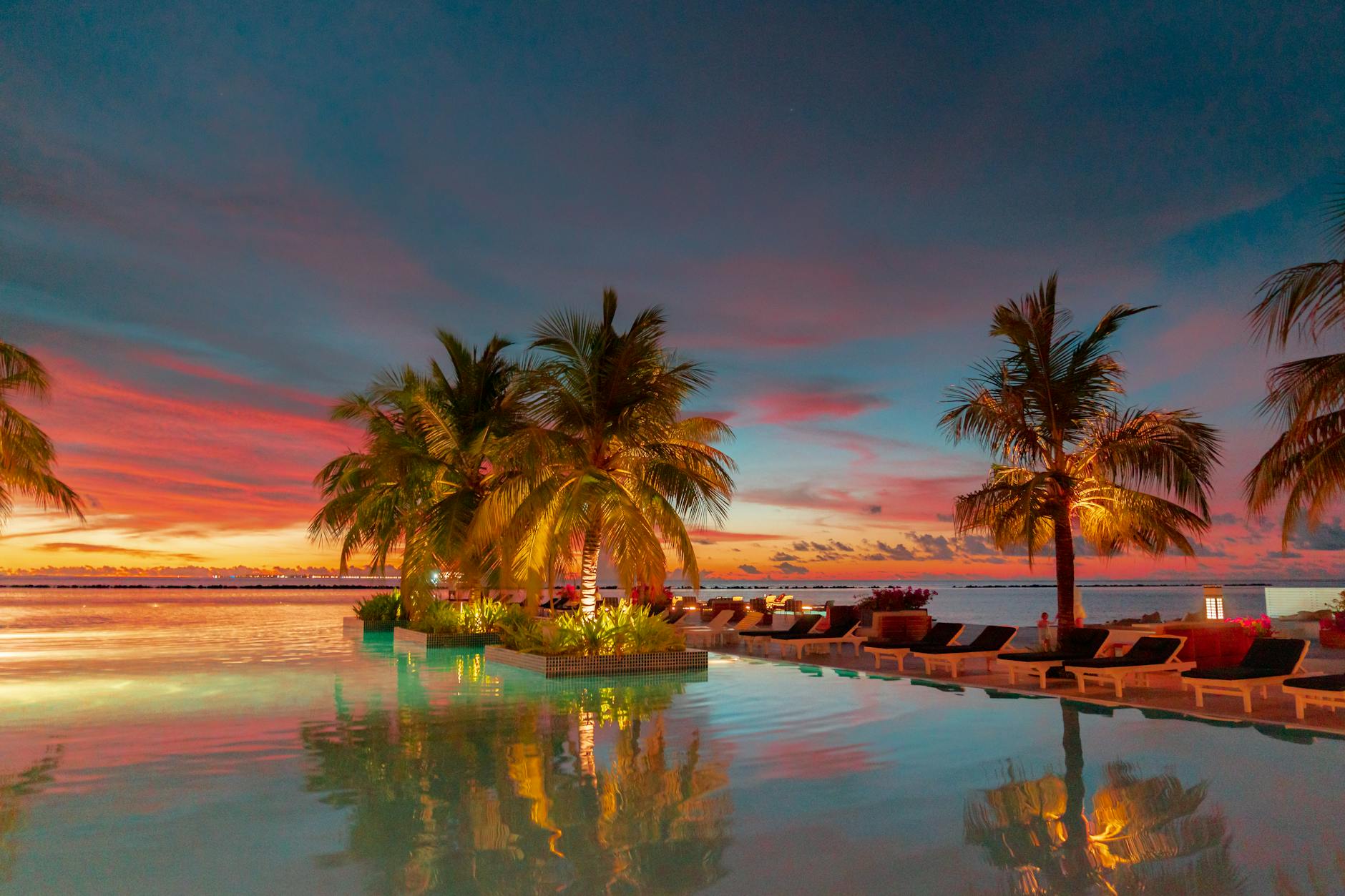 romantic hotels miami infinity pool sunset