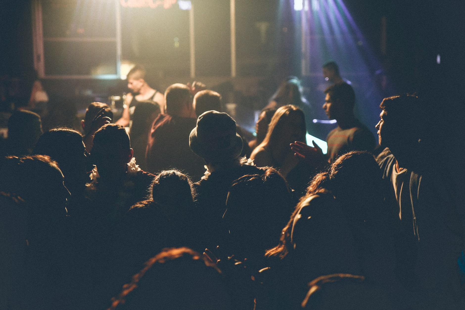 miami with teenagers concert venue