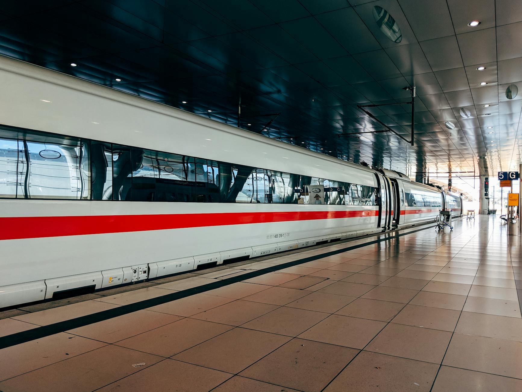 miami transportation brightline train